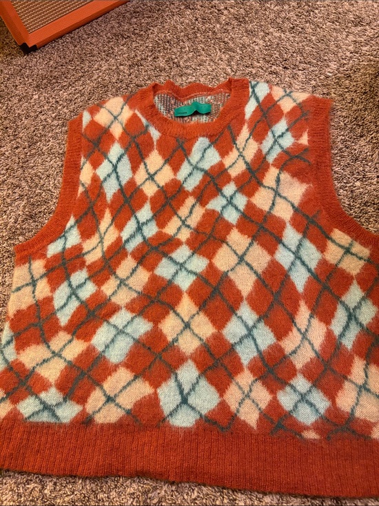 Tres Bien Other - Tres Bien Orange and Light Blue Argyle Knit Vest